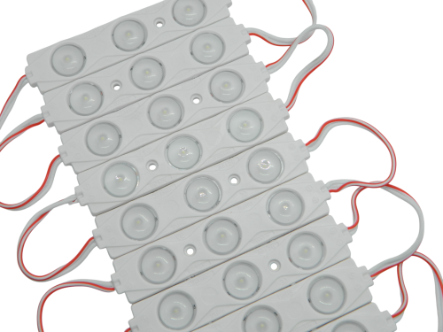 Диоды 3-х точечные Белые c линзой 2835-8518-13000K-1.5 w