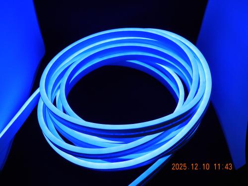 Гибкий неон Синий 6 мм*100 м*7.2W*12V*120D/m