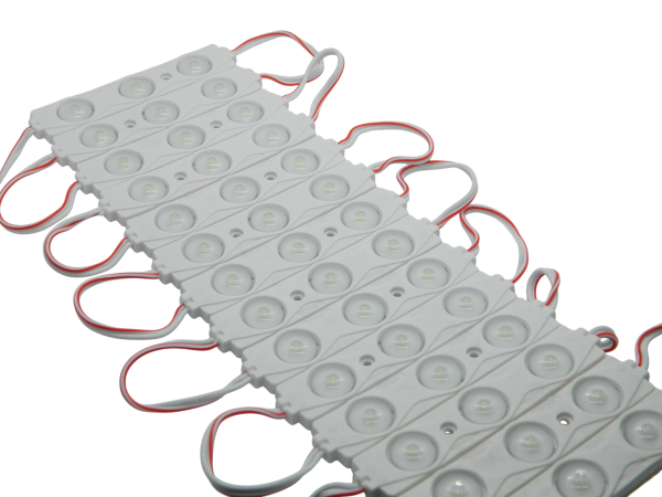 Диоды 3-х точечные Белые c линзой 2835-8518-13000K-1.5 w