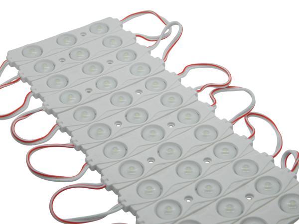 Диоды 3-х точечные Белые c линзой 2835-8518-13000K-1.5 w